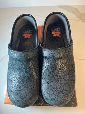 Dansko Pro XP Lace Black Shoe Lace - Slip Resistant Sz 37